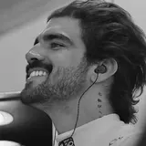 Caio Castro