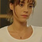 Cansu Dere