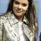 Hailee Steinfeld