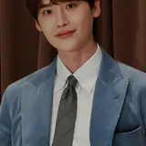Lee Jong-suk